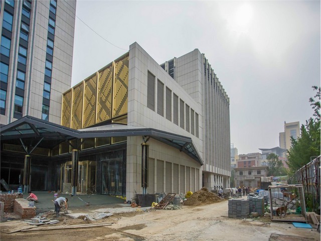 上海交通枢纽LED显示屏方案